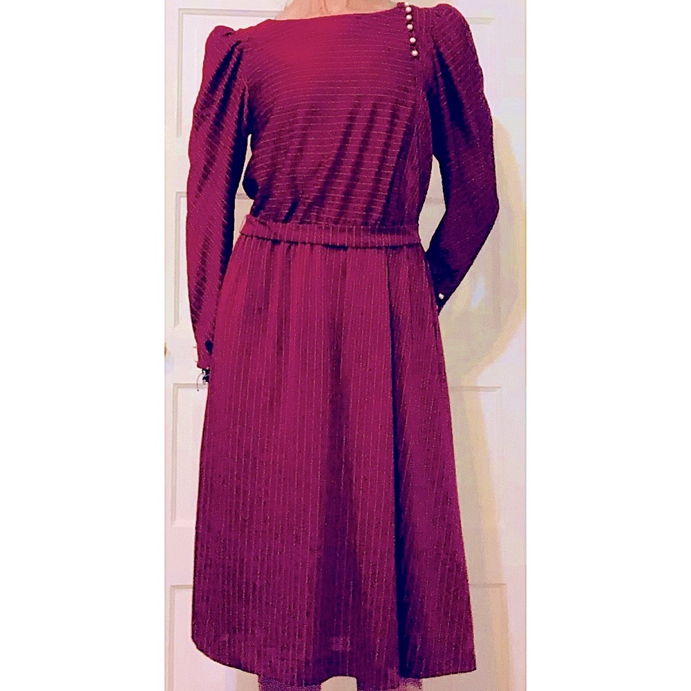Vintage Long Sleeve Burgundy Midi Dress